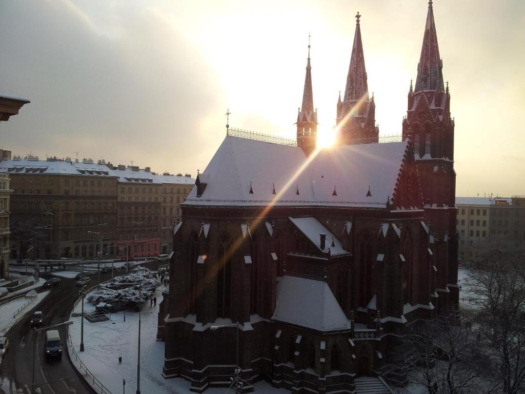 One Míru Praha